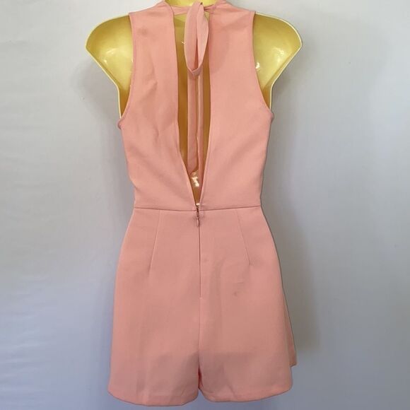 Bcbgeneration Bcbg Generation Romper Peach Halter Romper NWT XS Tall - Picture 6 of 7